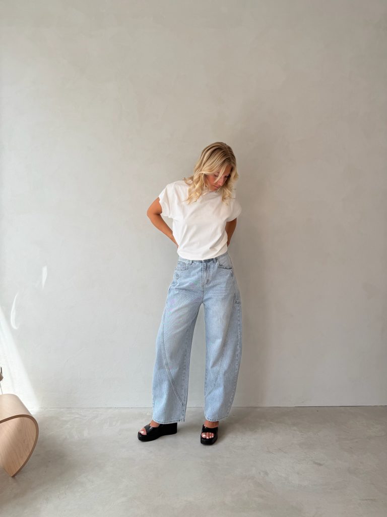 Claire jeans