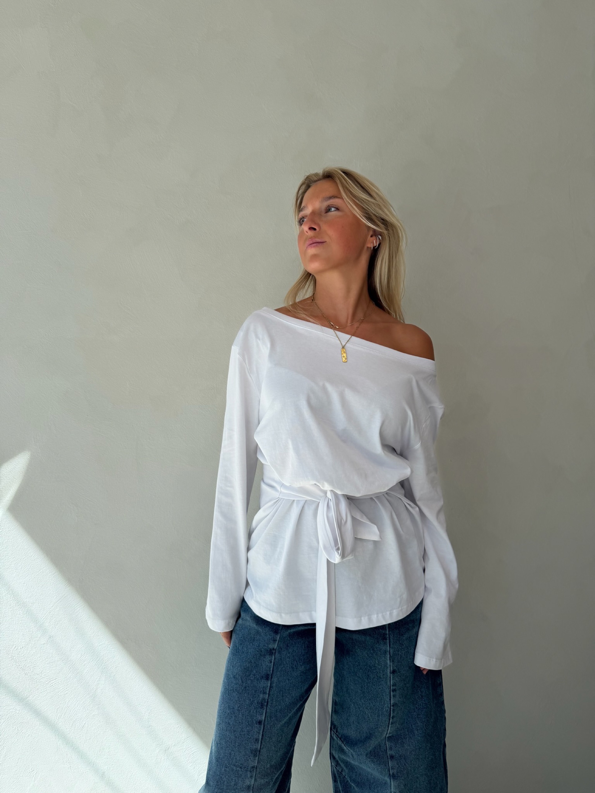 Olivia long sleeve white