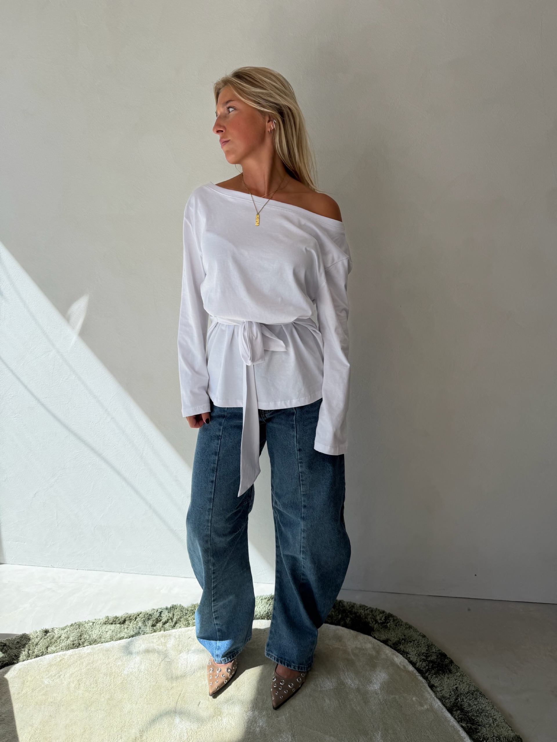 Olivia long sleeve white